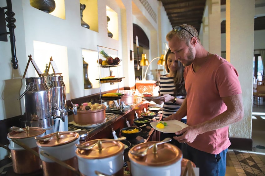 Luxury Conservation Drive with Breakfast at Al Maha Resort