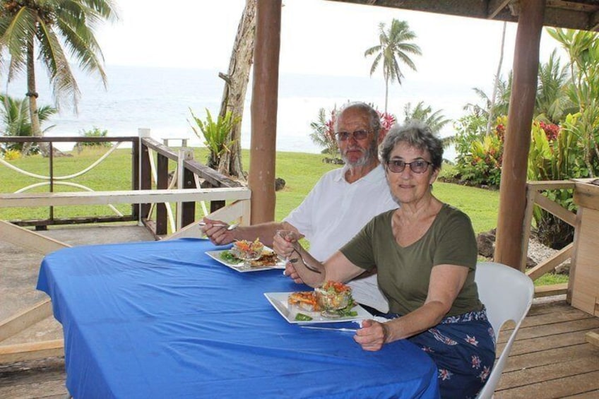 Enjoy lunch while on Tour