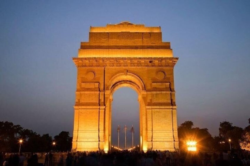 Night view in India Gate {All India War Memorial}