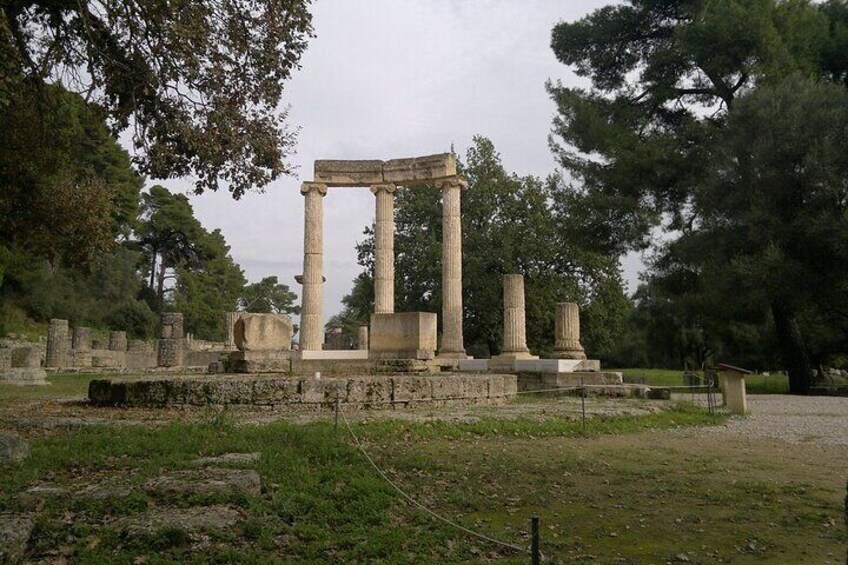 Day tour to Ancient Olympia,Kaiadas,Temple of Apollo,Ancient Sparta and Mycenae