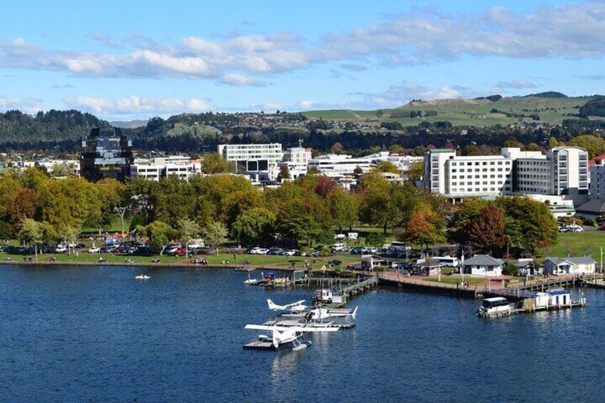 Departure point at the Rotorua City Lakefront