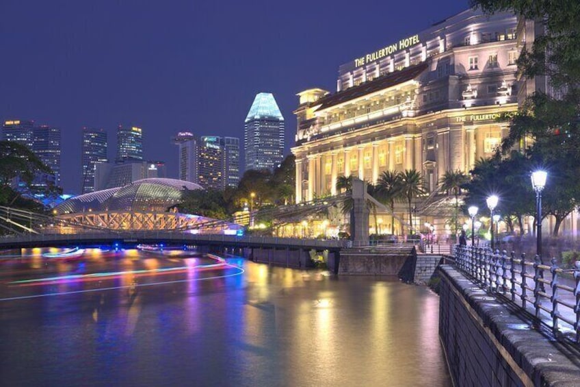 Enjoy night views of the Singapore River