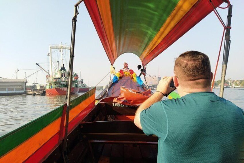 5 hours on Long Tail Boat Tour : Hidden Gems of Bangkok Locals way Canals