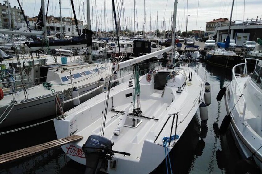 Full day sailing tour on a regatta sailboat in Zadar archipelago