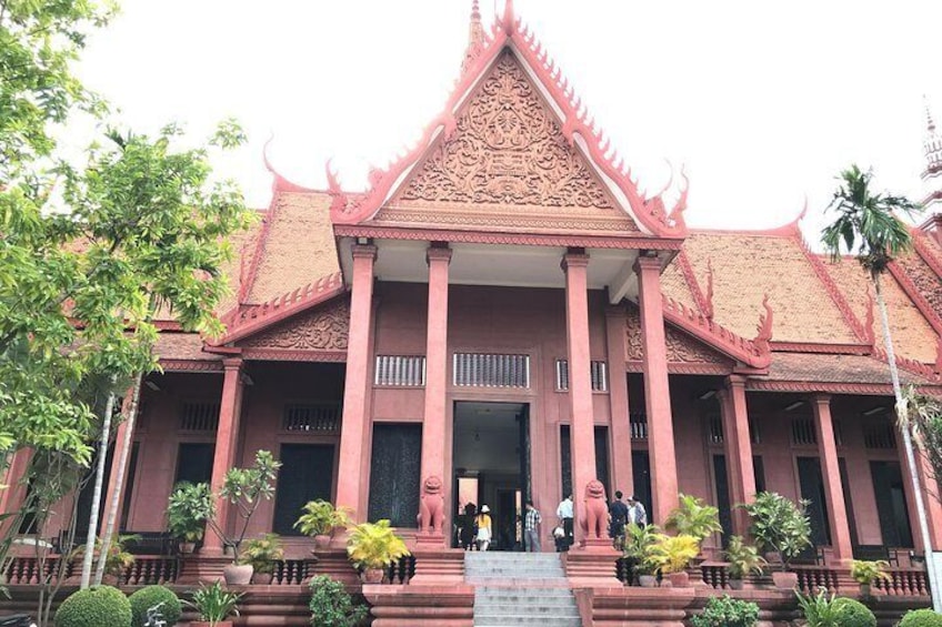9hr Classic Phnom Penh Private Tour