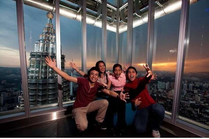 Kuala Lumpur Skybridge Sightseeing with High Class Dining