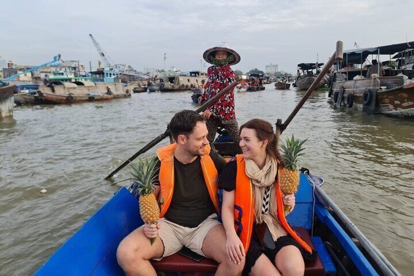 Explore Cai Rang Floating market & Mekong River 1 day