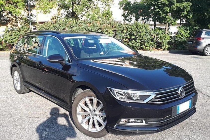 Show item 3 of 4. Milan- Lake Garda private car transfer