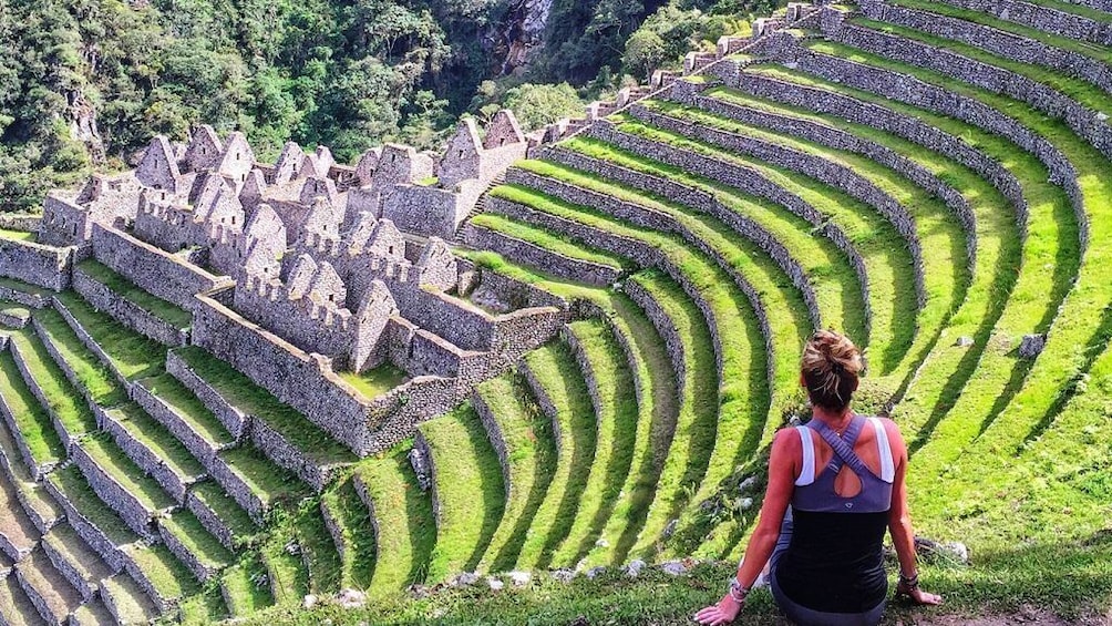 1Day Inca Trail permit from KM104 + 2Day Machu Picchu tour