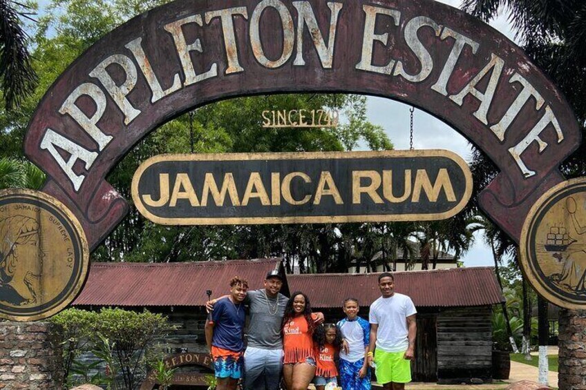 Appleton Rum Factory, Ys Falls, Black River Safari, Floyd’s Pelican Bar
