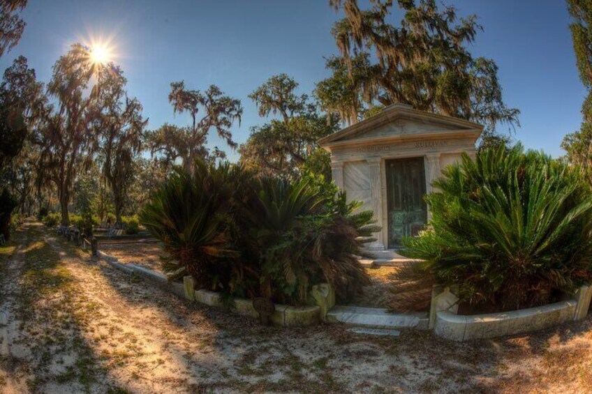 Savannah's Bonaventure Cemetery Tour