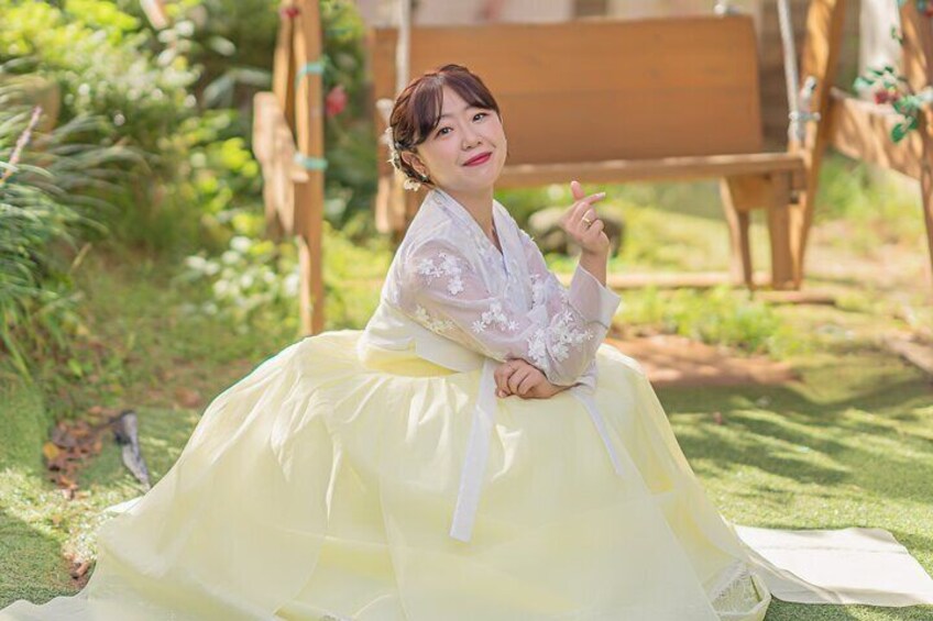 Jeonju Hanok Village Hanbok Rental Experience