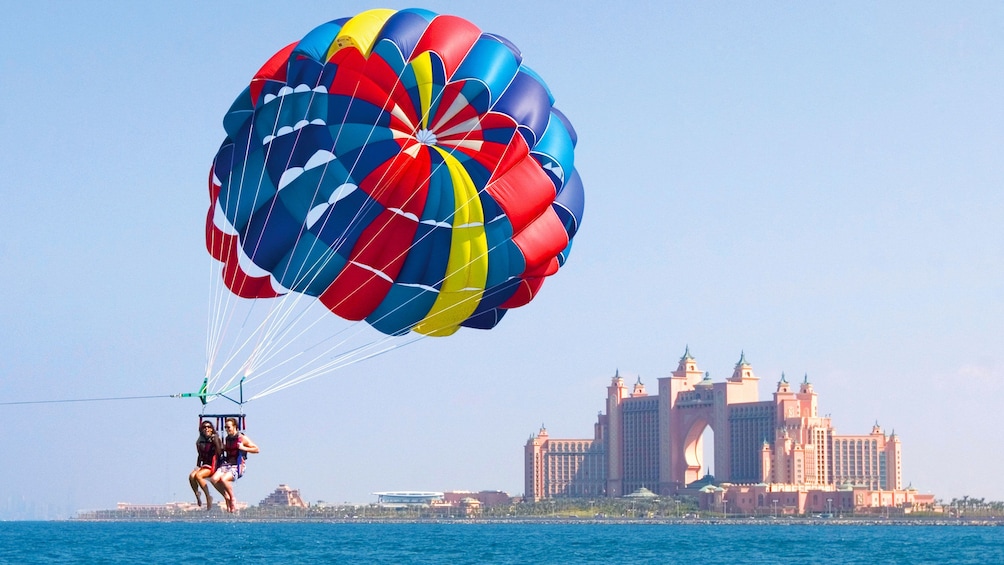 Parasailing near Atlantis Resort in Dubai