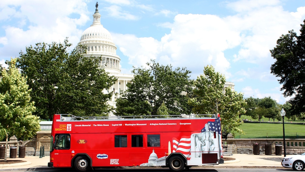Hop-On Hop-Off bus parked in front of the Capitol Building in Washington DC