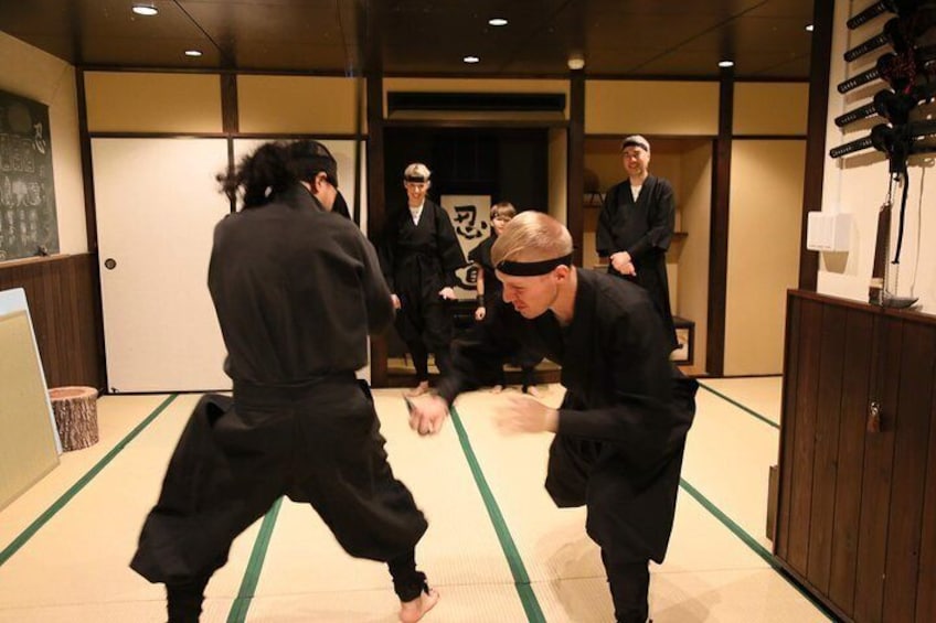 Training for Kunai(Dagger)