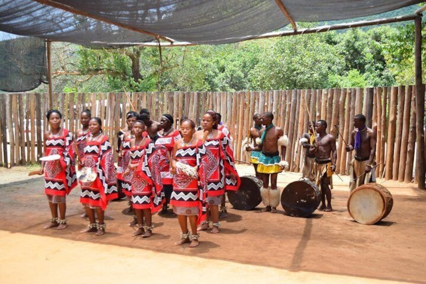 DAY TOUR OF ESWATINI (SWAZILAND) (Min. 2 pax)