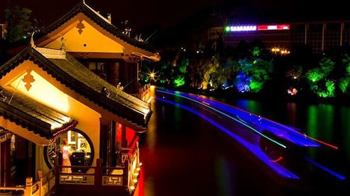 Tur Pribadi Tur Malam Pelayaran Pesiar Pemandangan Sungai Li