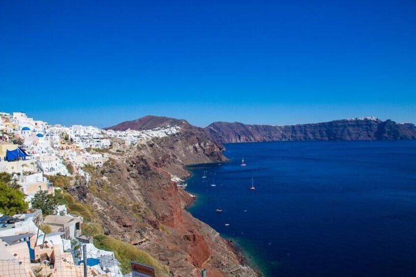 Tailor-made Private Tour- Explore Santorini with comfort and style