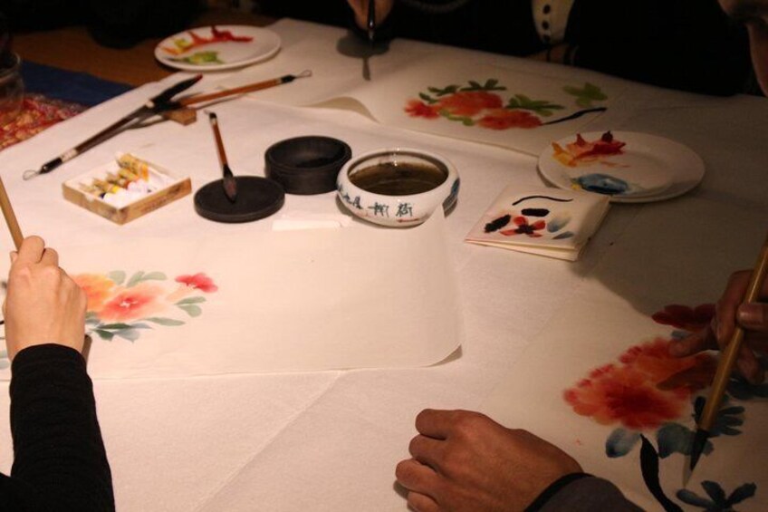 Day Tour of Panda, Kuanzhai Alley and Traditional Chinese Painting Experiences