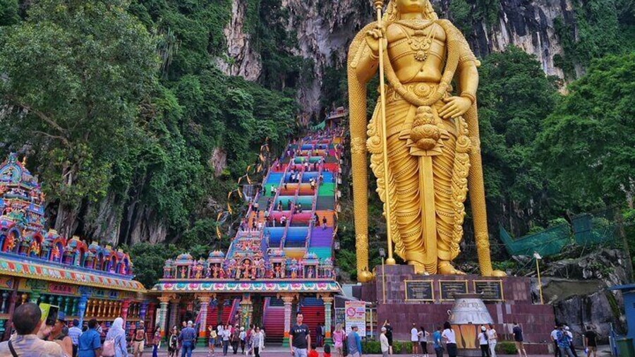 Kuala Lumpur Suburbs Batu Caves Half-Day Tour