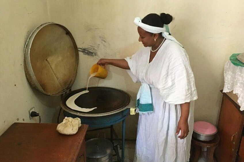 Learn to cook an Ehtiopian Local in Addis Ababa
