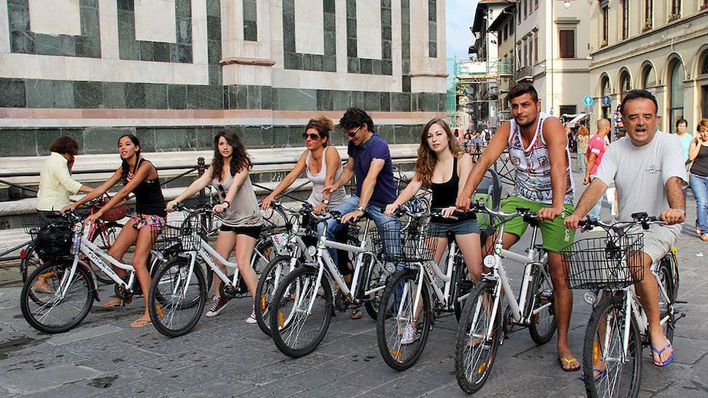 Group on bicycles on Electric Bike Tour in Italy