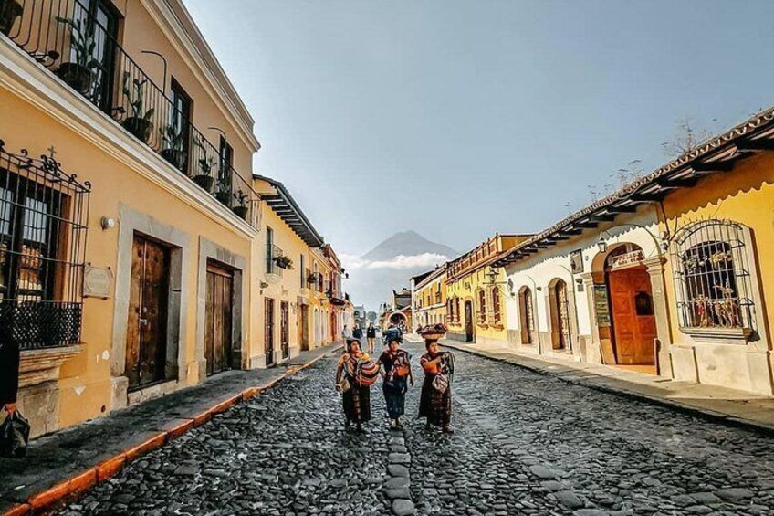 Arch Street and Mayan artisans