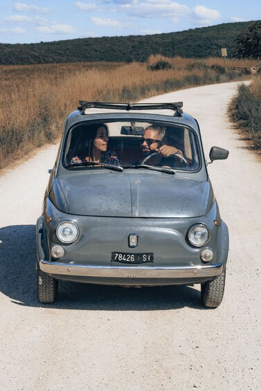Vintage Fiat 500 Tuscany Drive with Winery Lunch