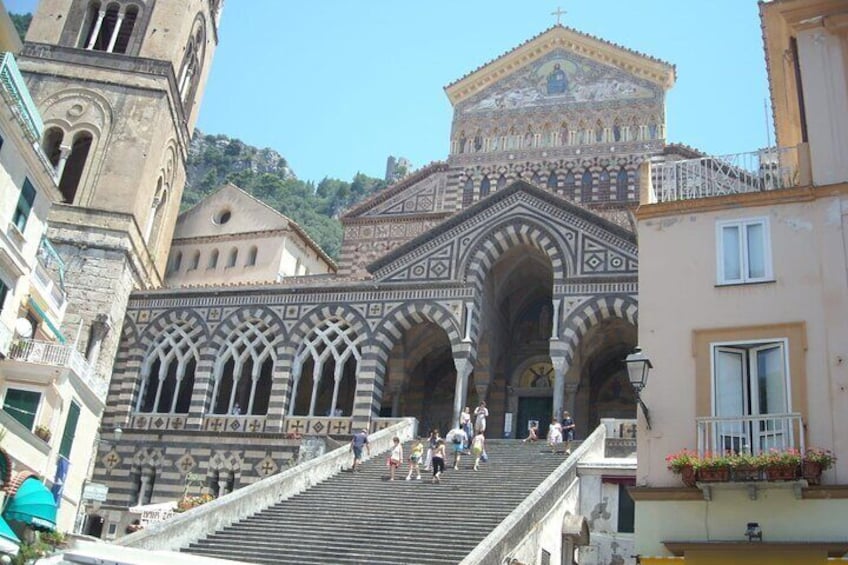 Sorrento, Positano and Amalfi - Deluxe Group Tour