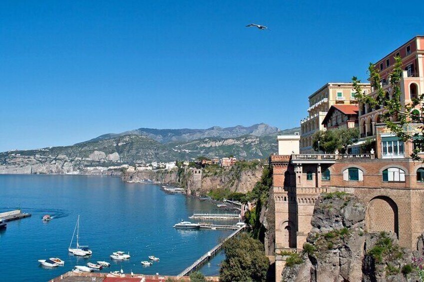 Pompeii, Sorrento And Positano - Deluxe Group Tour