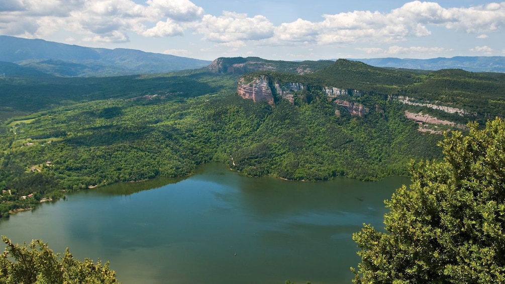 panoramic view of mountains and lake in Barcelona