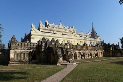 Private Tour for Amarapura, Mingun, Sagaing and Inwa (AVA)