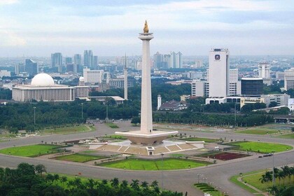 Jakarta Transit Tour (08 hrs)