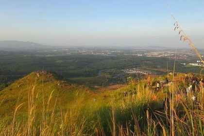 Hike for Stunning View from Broga Hill
