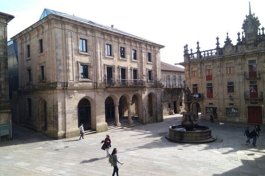 Santiago de Compostela & Valença do Minho - from Porto