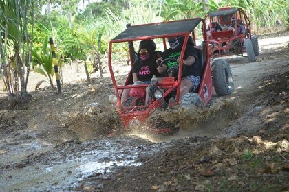 Punta Cana ATV-buggy-avontuur vanuit Santo Domingo Tour