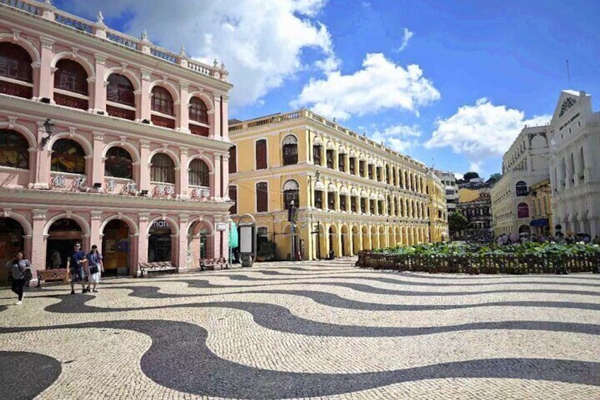 Macau Private Tour with an Insider