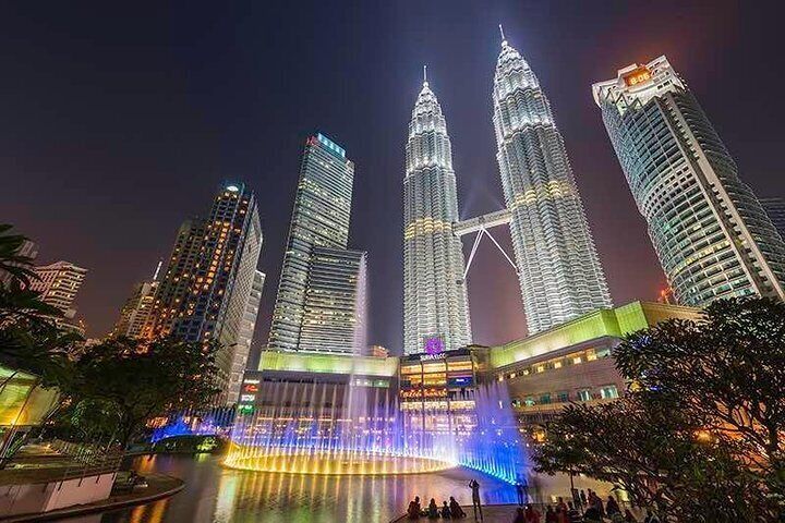 Skip The Line: Petronas Twin Towers Admission Ticket (E-Ticket)