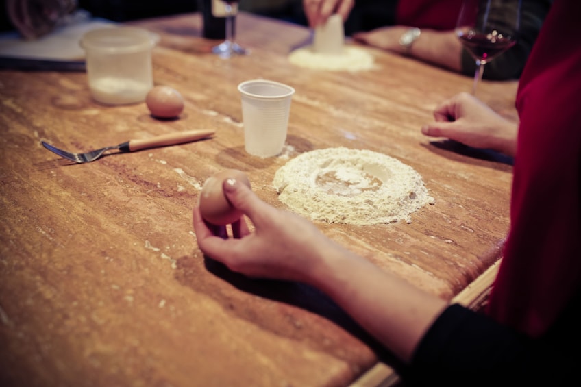 Small-Group Cooking Class in the Roman Countryside