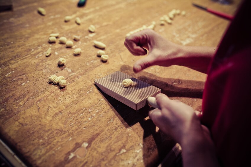 Small-Group Cooking Class in the Roman Countryside