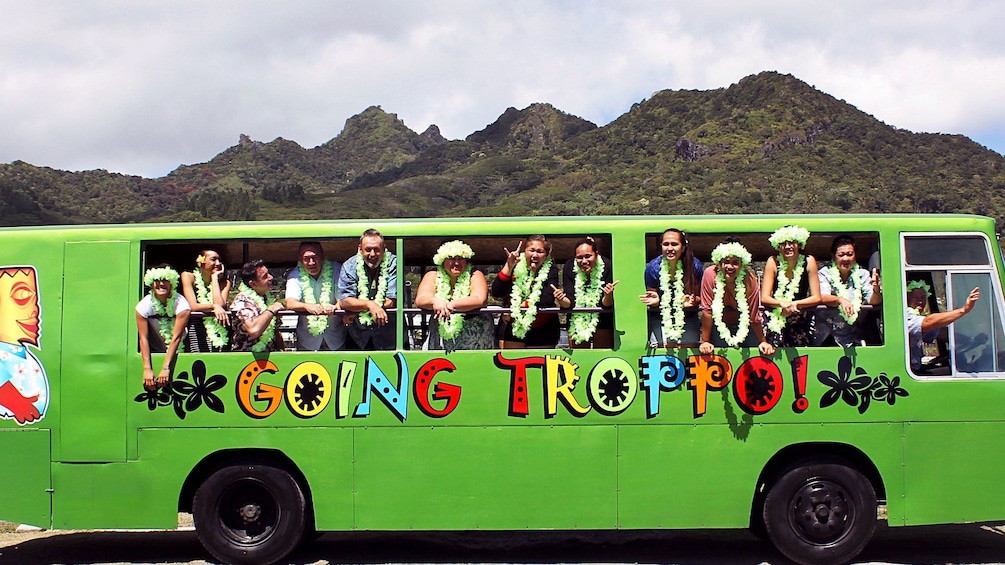 Tour bus in Cook Islands