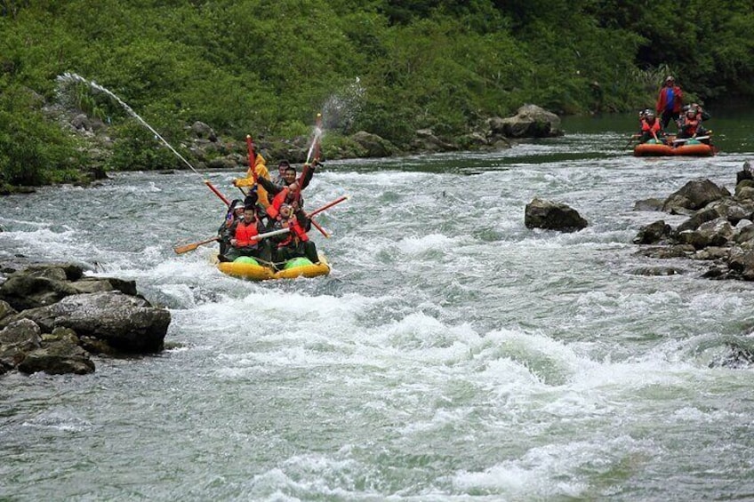 Private Day Trip of Mengdong River Rafting in Zhangjiajie