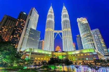 *12 Hrs Kuala Lumpur Car Tour from Port Dickson w' Tour Guide
