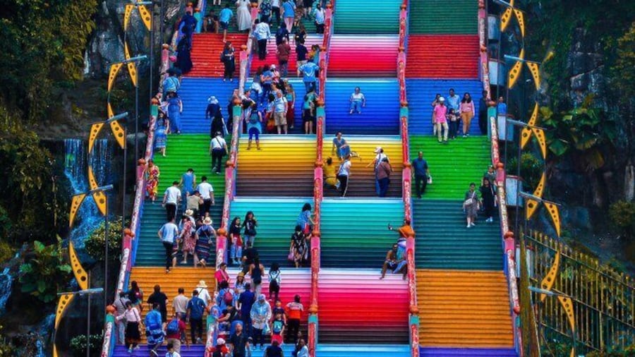 Batu caves Rainbow Stairs