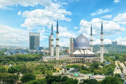 Blue Mosque And Batu Caves Temple Tour