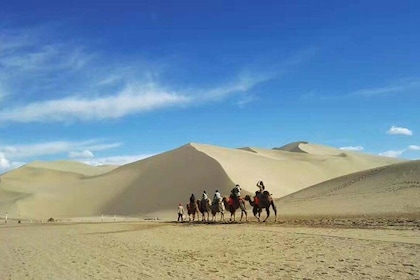 Private 3-Day Tour to Mogao Caves in Dunhuang from Beijing by Air