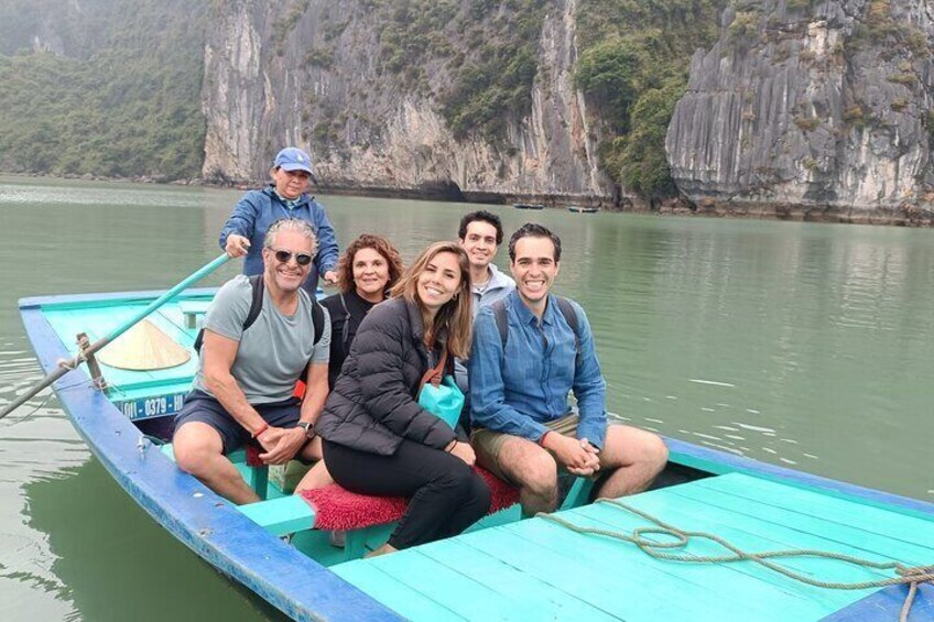 Shore Excursion: Amazing Day Cruise at Ha Long Bay