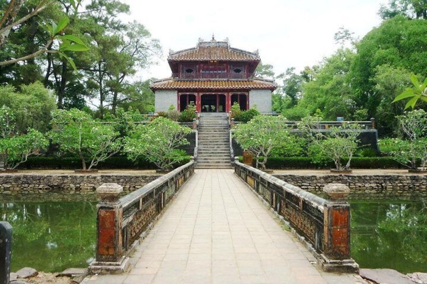 Minh Mang Tomb