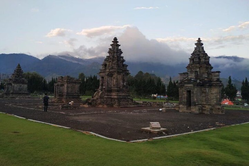 Sikunir Sunrise & Dieng Plateau Start Yogyakarta