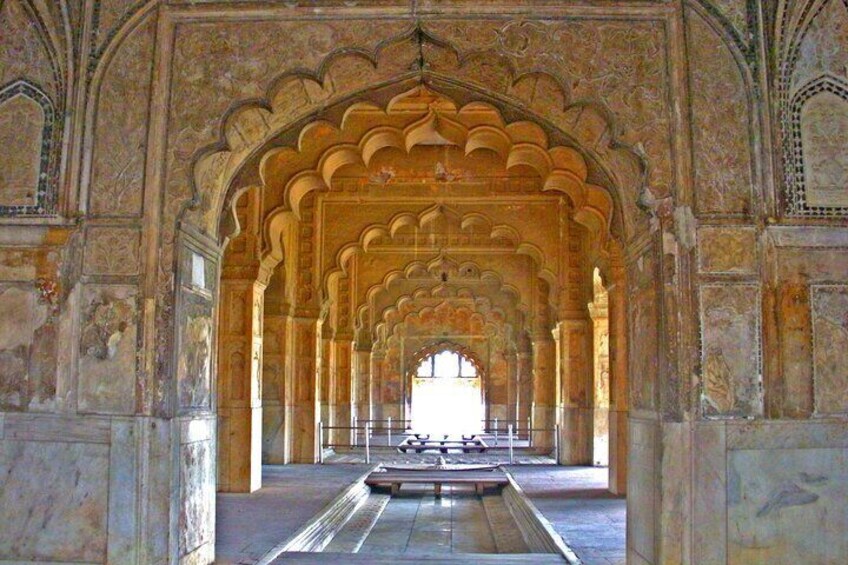 Delhi: Red Fort Skip-the-Line Entrance Ticket